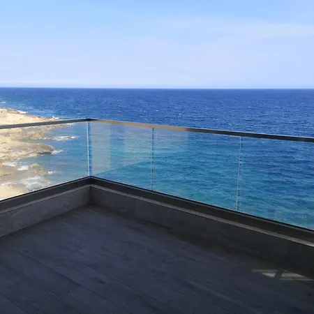 Apartment Torri Seafront *