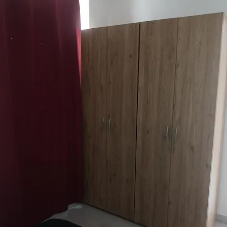 Torri Seafront Apartment *