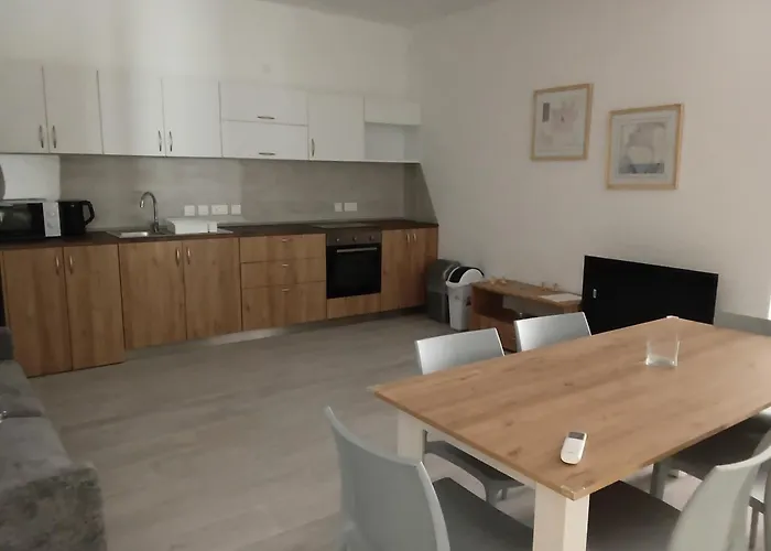 Torri Seafront * Xghajra