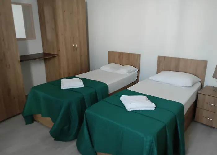 Torri Seafront Appartement *