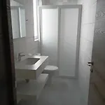 Torri Seafront Apartment Xghajra