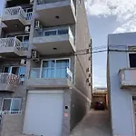 Torri Seafront Apartment Xghajra