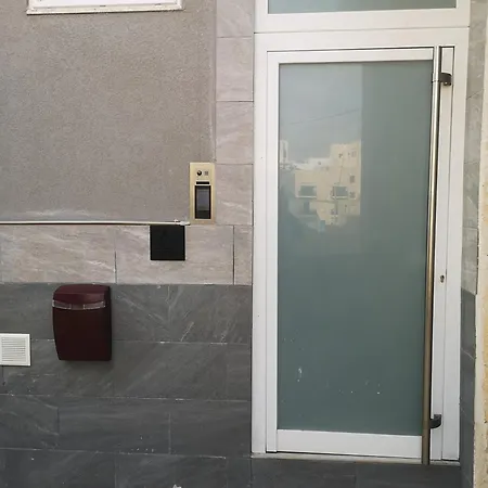 Apartamento Torri Seafront Xghajra