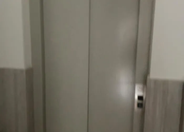 Torri Seafront 公寓